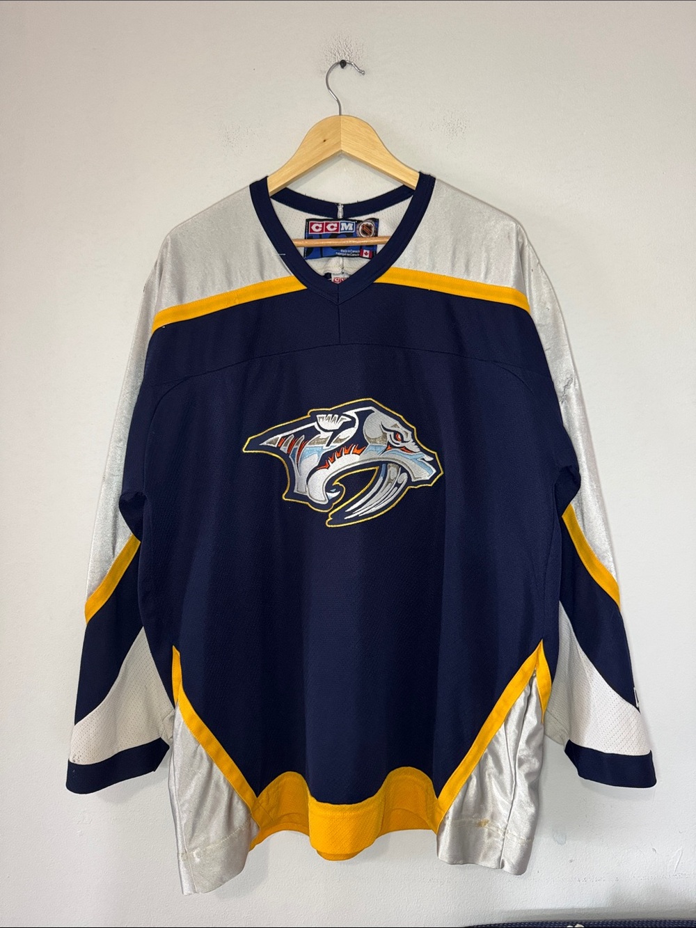 Vintage Nashville Predators Jersey / XL / CCM / NHL